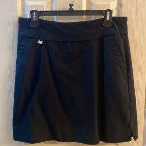Peck & Peck Sportswear Black Skort Size 10